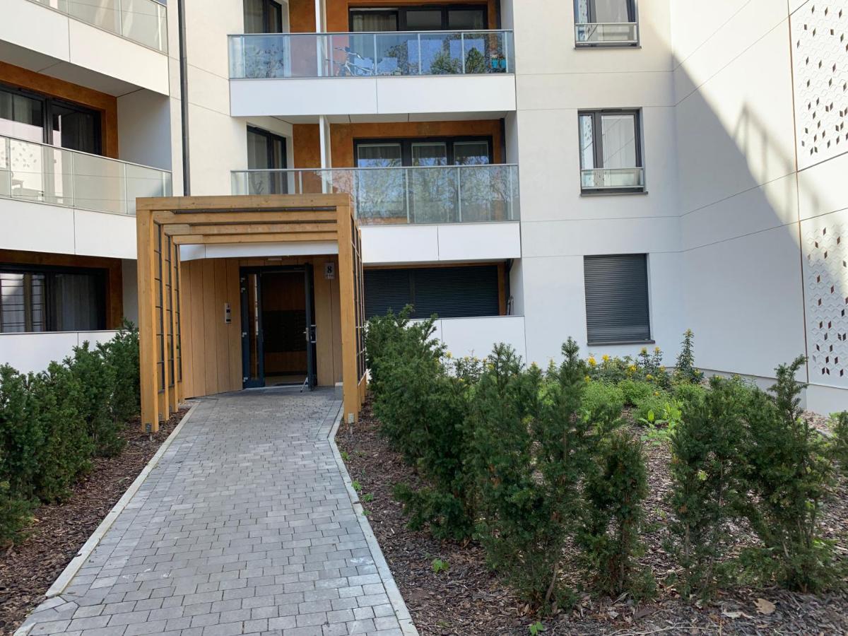 24 Premium Apartment