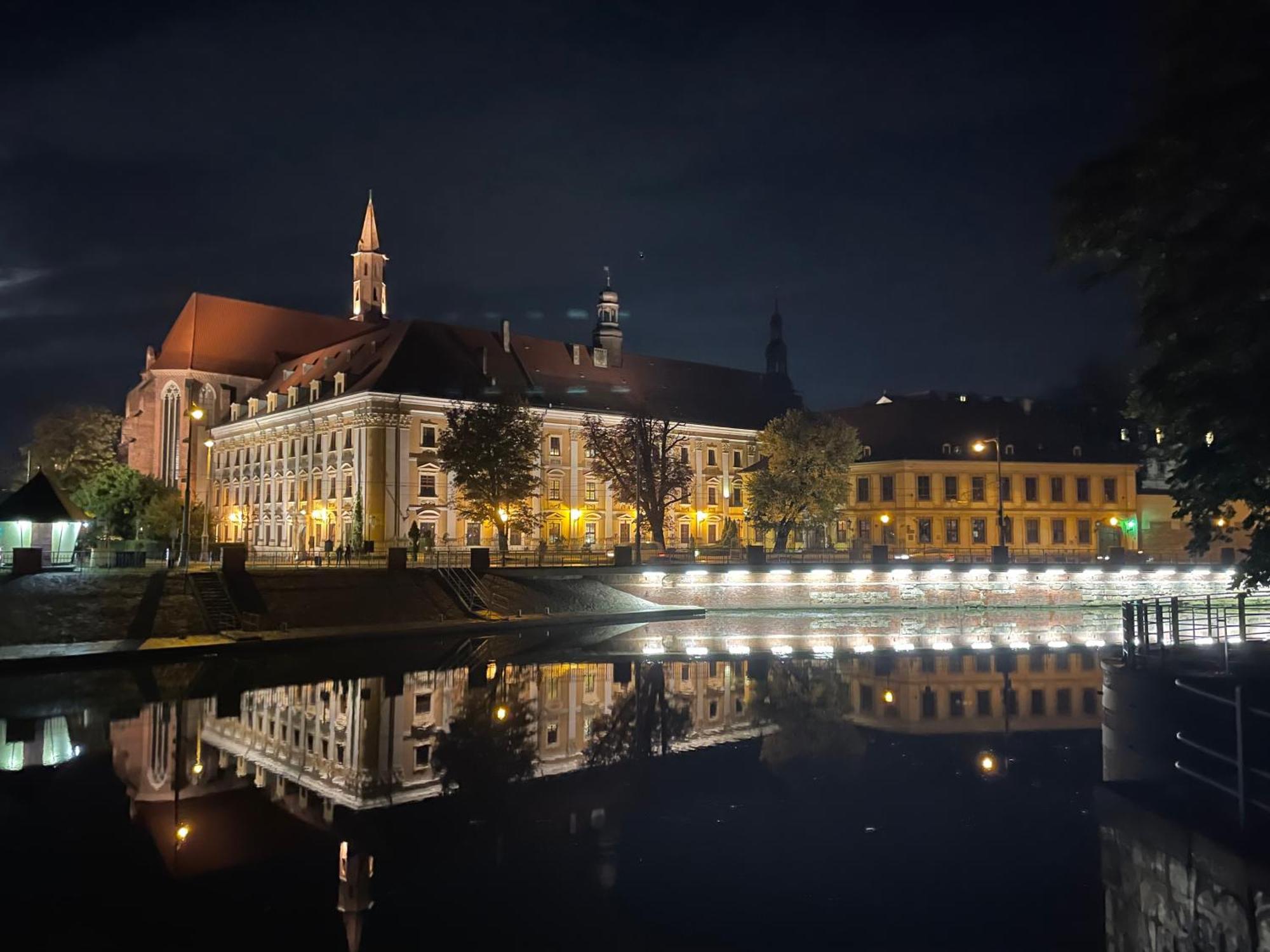 24 Premium * Wroclaw