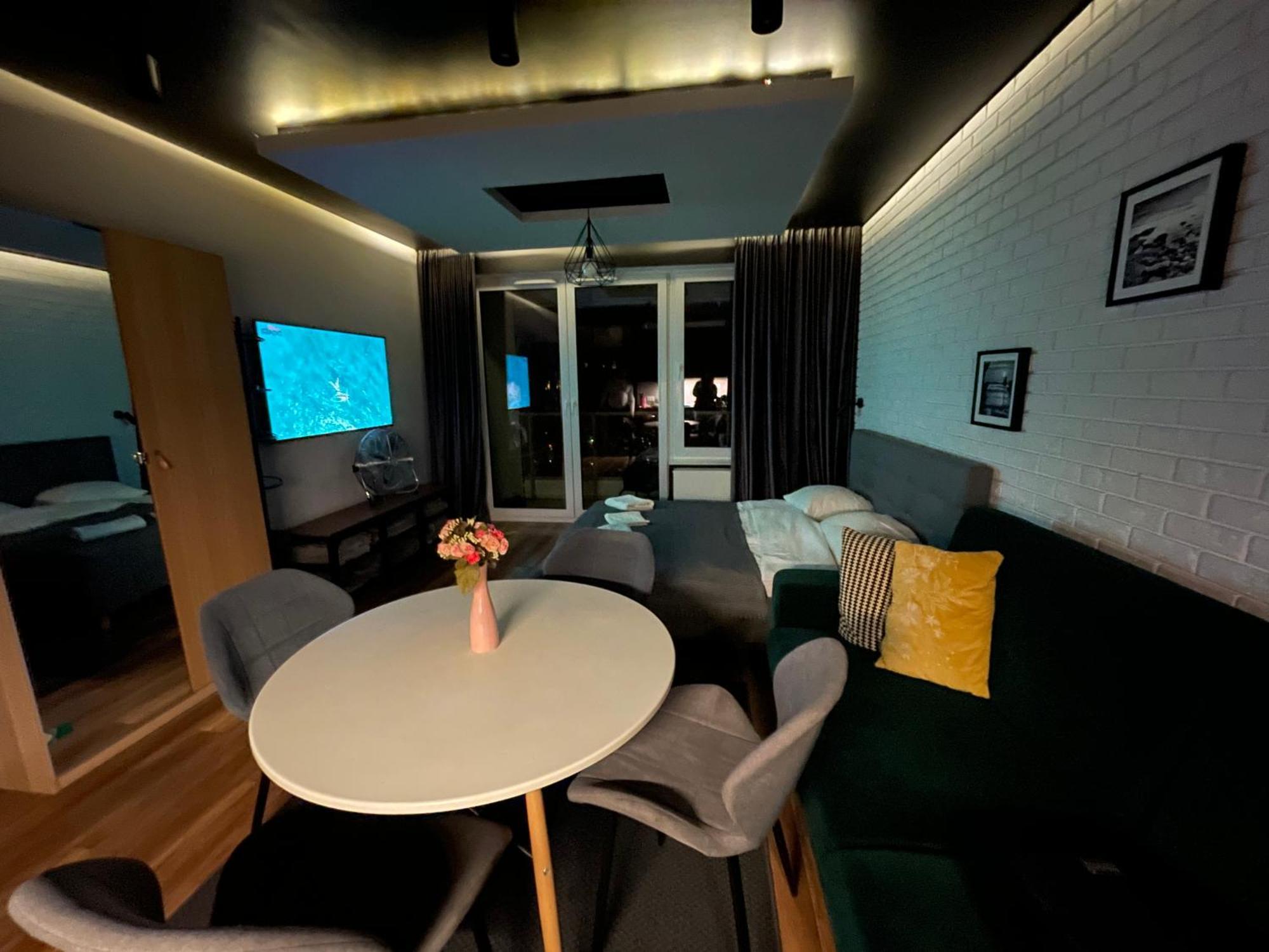 24 Premium Apartment